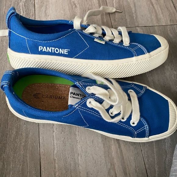 Cariuma X Pantone Classic Blue Canvas Oca Low Lace Up Sneaker Women Sz 7 Men 5.5 - Picture 6 of 9